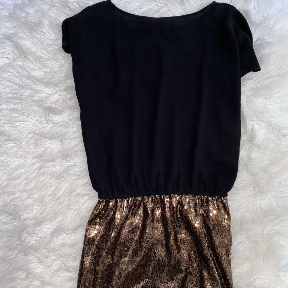 Express black and gold sequin short sleeve dress